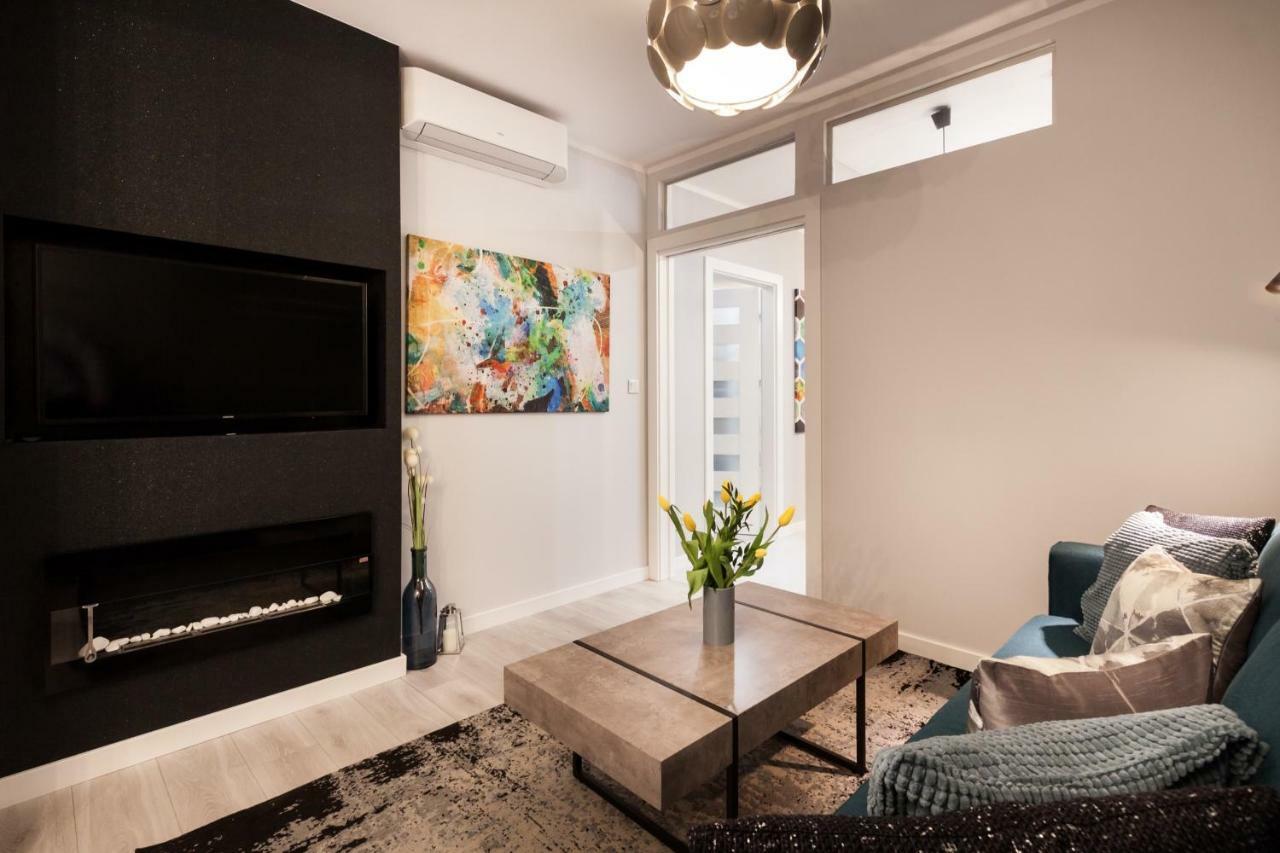 Apartments Cracow Wawrzynca By Noclegi Renters 크라쿠프 외부 사진
